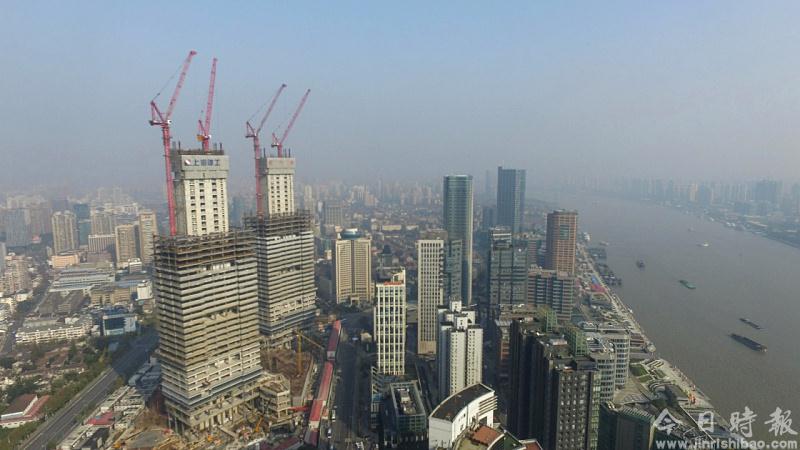 航拍上海最高“双子楼”