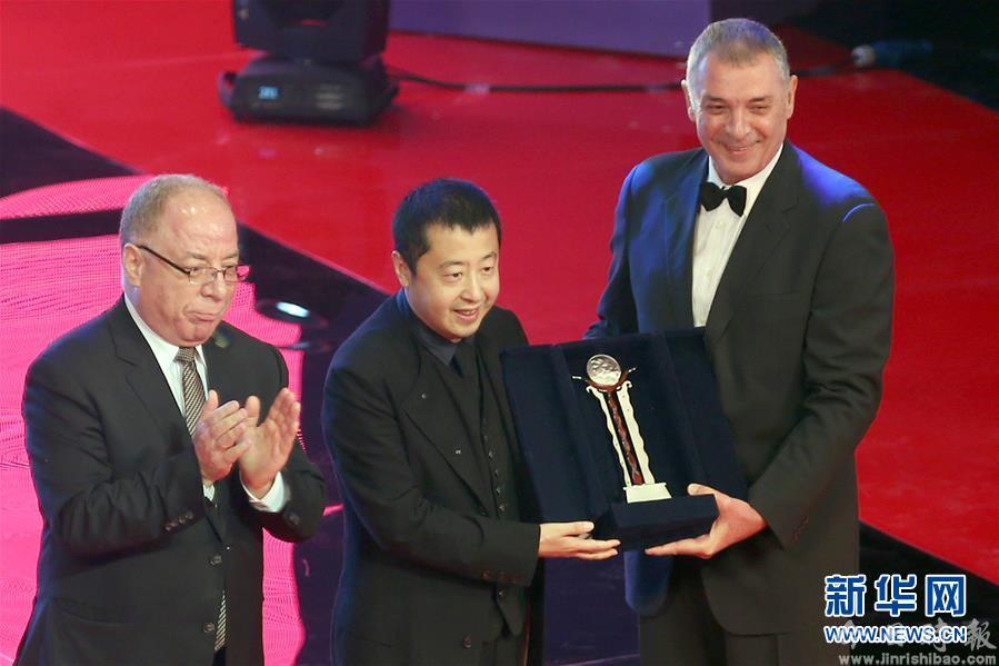 开罗电影节开幕 贾樟柯获颁杰出艺术成就奖