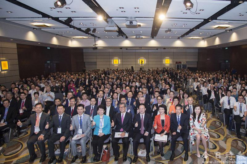 谭铁牛出席首届世界华人会计师大会暨“华人会计师在‘一带一路’的角色与机遇”论坛