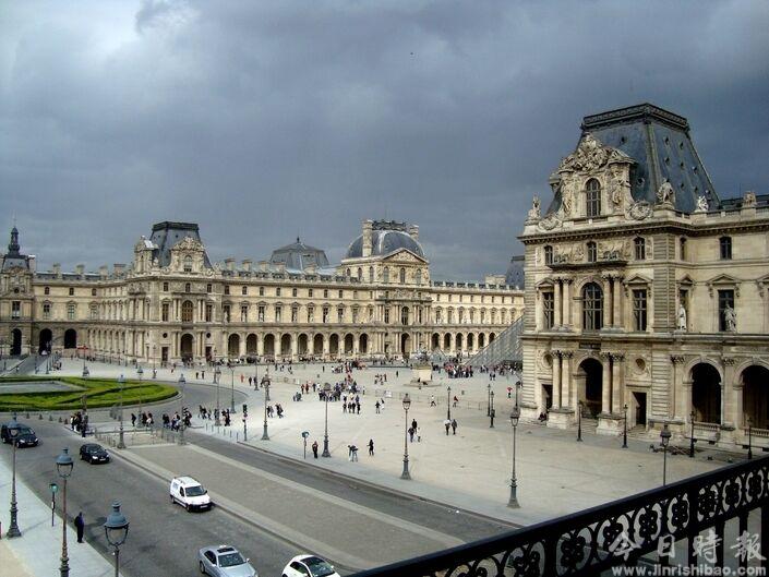 巴黎市为加强安保拟关闭卢浮宫前车道引争议