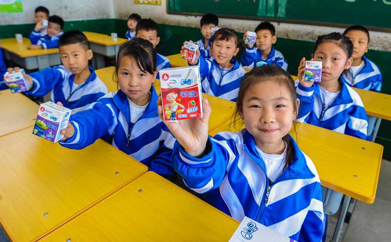 河北霸州：6万农村小学生吃上“暖心课间餐”