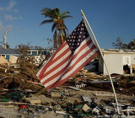 美佛罗里达州实施紧急状态以应对飓风“多里安”