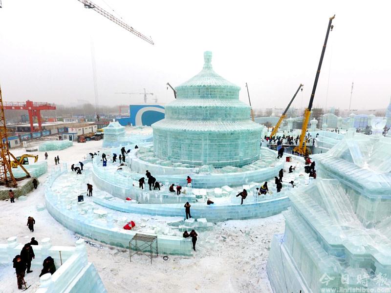 “冰雪大世界”景观工程进入收尾阶段