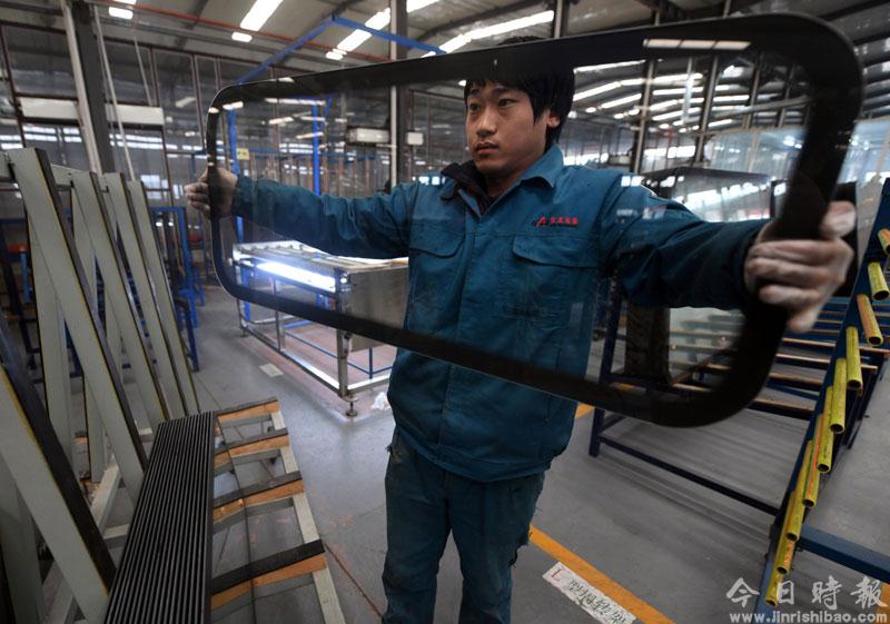河北安平：打造高铁特种玻璃生产基地