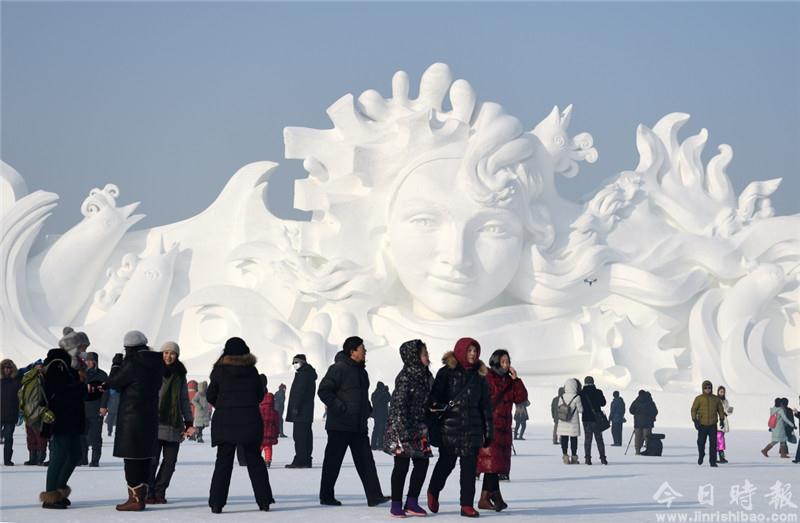 “冰雪节”玩转冰雪