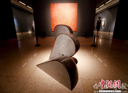 中国美术馆展出立陶宛最具代表性经典作品