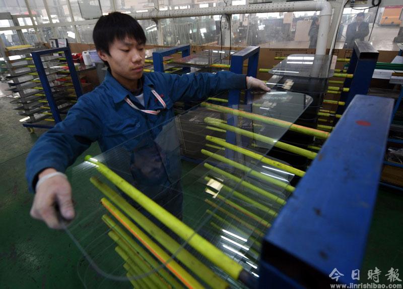 河北安平：打造高铁特种玻璃生产基地