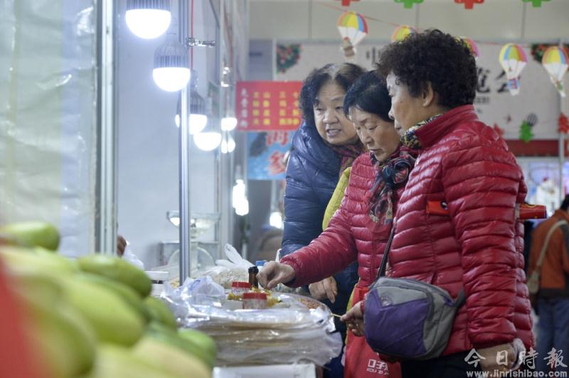 宁夏银川：食品博览会 年味提前到