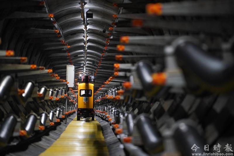 江苏南京：积极探索人工智能高压电缆隧道建设