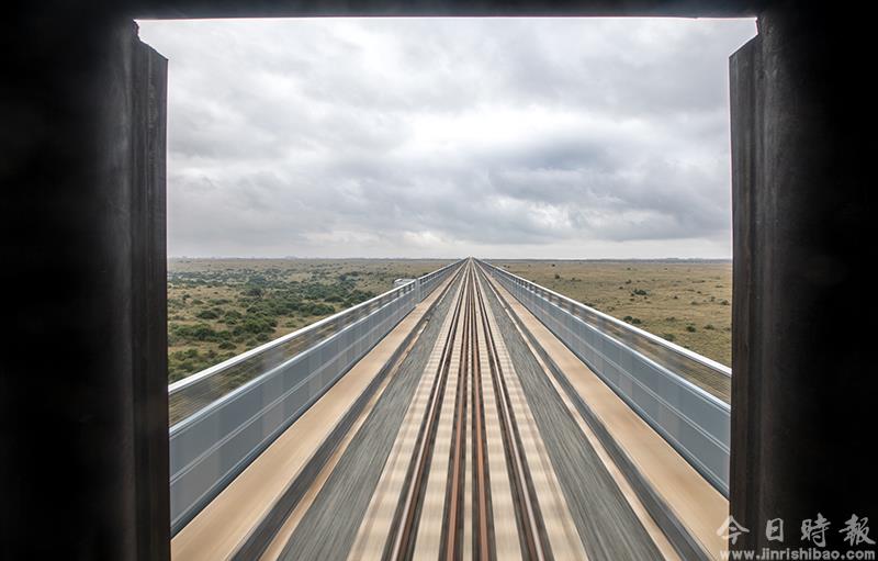 中企承建的肯尼亚内马铁路进行联调联试