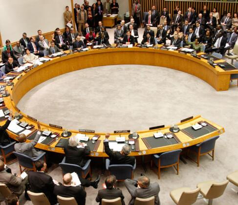 安理会对利比亚局势深表关切