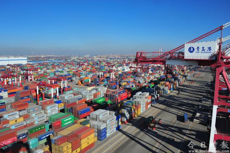 2016年1-11月份青岛港完成吞吐量4.6亿吨